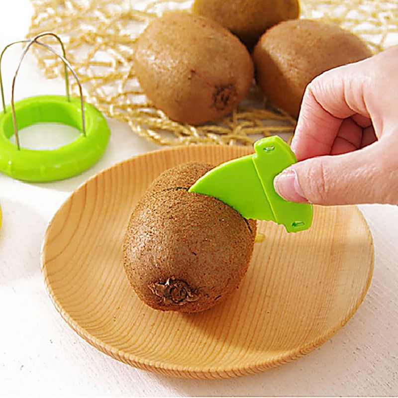 Kiwi Cutter/ Fruit Peeler